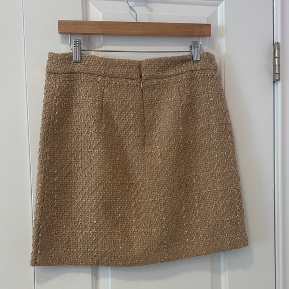 Stylish Tan Tweed Mini Skirt - Picture 2 of 3